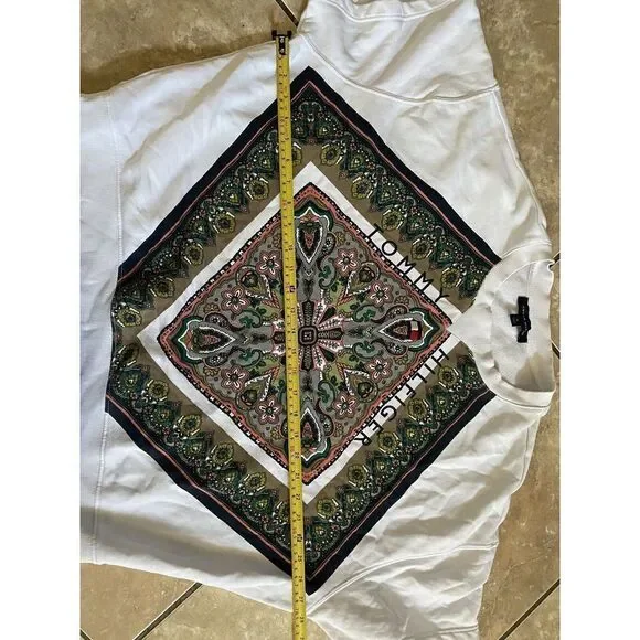 Tommy Hilfiger M Printed Pullover Sweatshirt - Picture 6 of 6